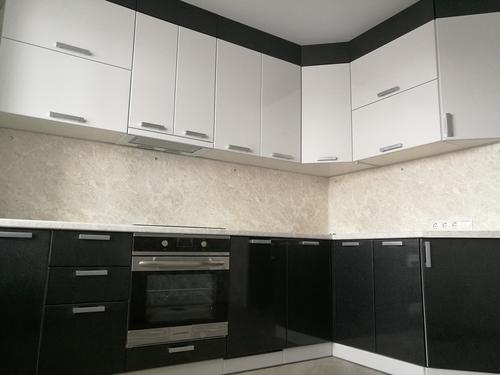 Белый кухонный гарнитур-Кухня МДФ в ПВХ «Модель 520»-фото2