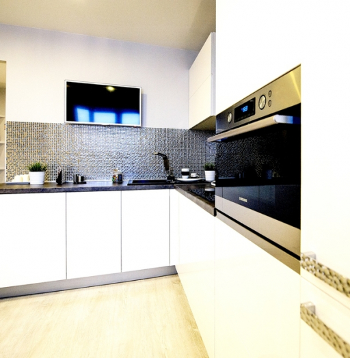 Белый кухонный гарнитур-Кухня МДФ в эмали «Модель 409»-фото5